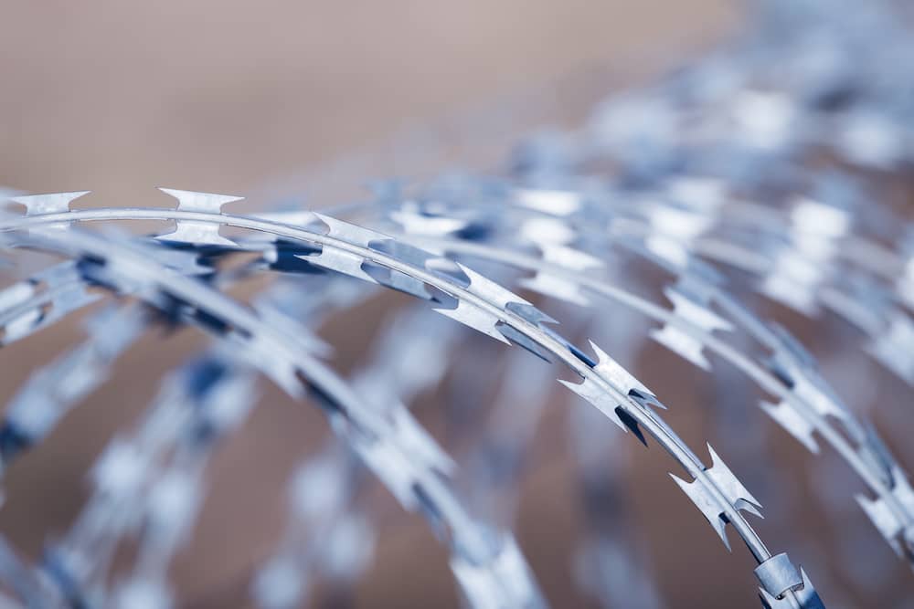 Ax barbed wire